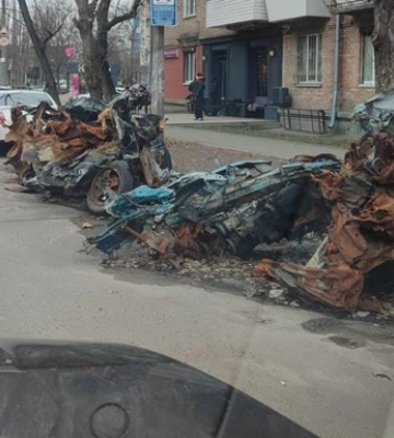 З Києва приберуть авто, постраждалі від ворожих обстрілів - КМВА