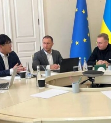 Компанія з Південної Кореї хоче створити у Львові тренінговий центр з обслуговування важкої будівельної техніки
