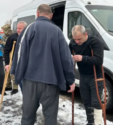 Повернення полонених захисників, візит Зеленського до Польщі. Головне за 15 січня