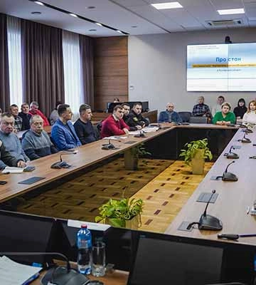 В облвійськадміністрації провели нараду з перевізниками Полтавщини