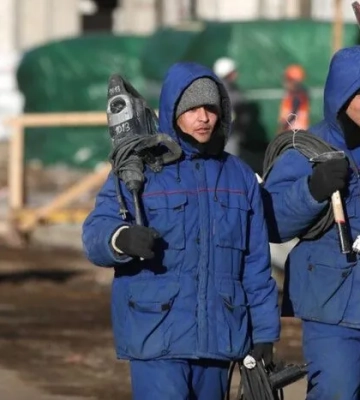 На ТОТ Донеччини росіяни змінюють демографічний склад населення за рахунок азійських мігрантів