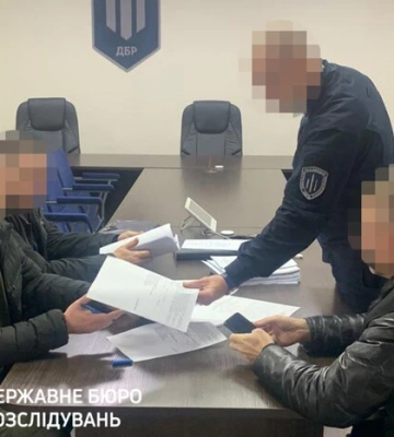 Нараховував виплати військовим, які не виконували бойових завдань: начальник штабу отримав підозру