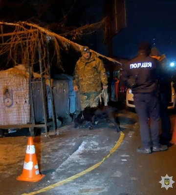 У Хмельницькому встановлено особу породіллі, яка залишила новонароджену дитину на смітнику