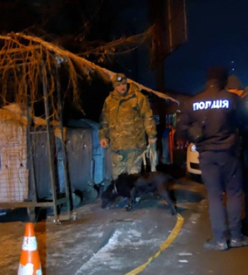 У Хмельницькому знайшли породіллю, яка винесла новонароджену дитину на смітник