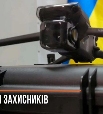 Потрійна втрата: у Рівному попрощалися з полеглими на війні захисниками (ВІДЕО)