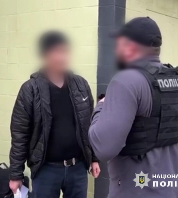 Правоохоронці з Одещини видворили за межі країни розбійника, - ФОТО