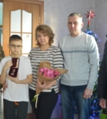 Родина полеглого нацгвардійця з Рівненщини отримала державну нагороду