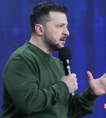 Атака на Київ під час візиту Стармера: Зеленський пообіцяв відповідь