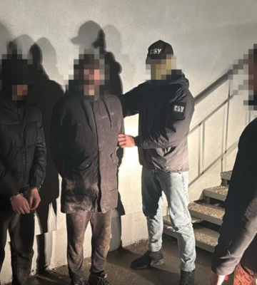 Двох жителів Рівненщини затримали за підозрою у підриві колії перед військовим ешелоном