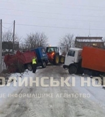 На Рівненщині у п`ятницю очікуються пориви вітру й ожеледиця на дорогах