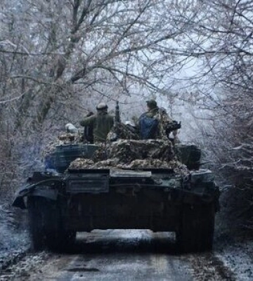 С начала суток на фронте 131 боестолкновение, больше всего - на Покровском и Курском направлениях, - Генштаб
