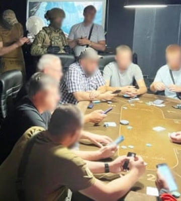 В Житомирской области будут судить 18-летнего парня за организацию подпольного покерного клуба