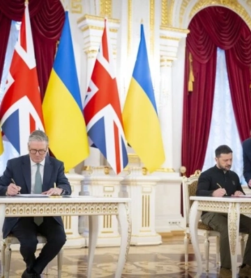Дипломат звернув увагу на неточність в угоді про 100-річне партнерство України й Британії
