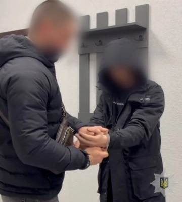 На Закарпатті зловмисник ошукав 81-річну пенсіонерку на суму понад 150 тисяч гривень