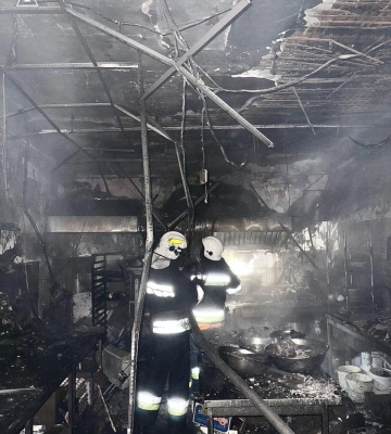 На Одещині вогнеборці врятували магазин від пожежі