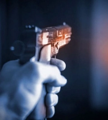 У Луцьку двоє п’яних молодиків влаштували стрілянину по автівці