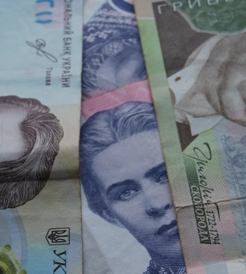 Курс валют НБУ. Євро падає