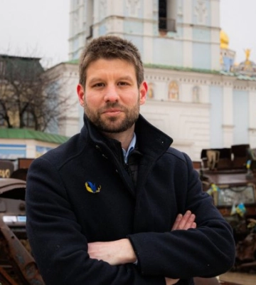 До Києва прибув лідер опозиційної партії Словаччини разом із однопартійцями. Зустрівся зі Зеленським