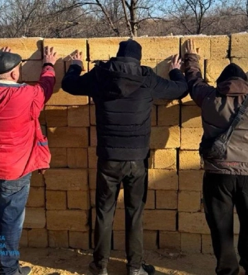 Геологи чи шахраї? Як на Одещині маскували незаконний видобуток вапняку