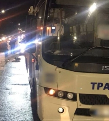 У Луцьку на Ковельській легковик врізався у маршрутку 