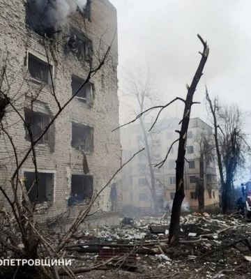 Росія вдарила балістикою по Кривому Рогу: завершено рятувальні роботи, збільшилася кількість потерпілих