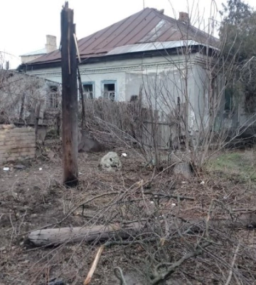 Внаслідок російської атаки по Нікопольщині пошкоджені будинки та магазин