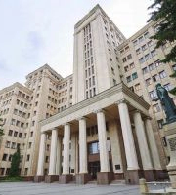 Під обстрілами, але незламний Харківському університету імені Каразіна — 220 років