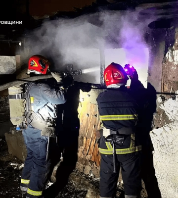 У Дніпропетровській області в палаючому будинку загинули мати та дитина (ФОТО)