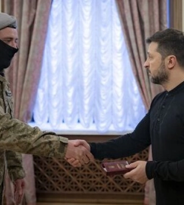 Зеленський відзначив нагородами бійців, які взяли в полон перших солдатів із Північної Кореї. ФОТОрепортаж