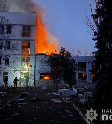 Ворог вдарив по Запоріжжю: є постраждалі та руйнування