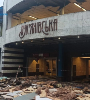 Як працює станція метро «Лук&#039;янівська» в Києві після ракетного удару