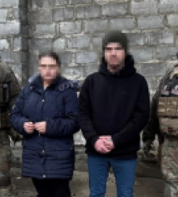 СБУ та Нацполіція затримали подружжя агентів рф, які зробили вибуховий пристрій для теракту біля ТЦК у Дніпрі