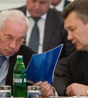 ₴3 мільярди неіснуючого боргу: судді, Януковичу та Азарову повідомили про підозру у сприянні виплат РФ
