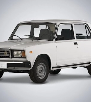 Ошукав трьох громадян на продажі неіснуючих автівок: шахраю з Одещини повідомили про підозру