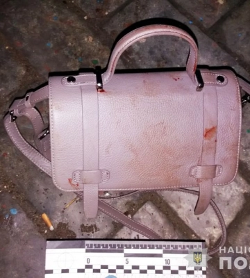 Члени злочинної групи на замовлення викрали жінку, побили та залишили помирати