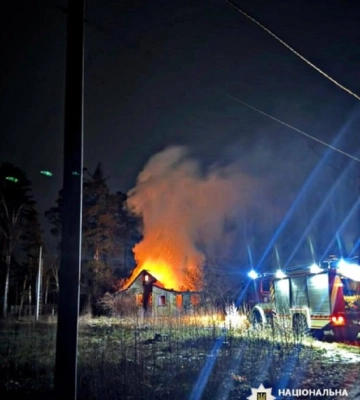 В селищі Клавдієво-Тарасове під час пожежі загинув чоловік. Поліція розслідує обставини