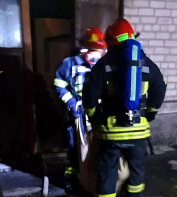 У селищі на Дніпропетровщині під час побутової пожежі у квартирі загинула людина, - ДСНС