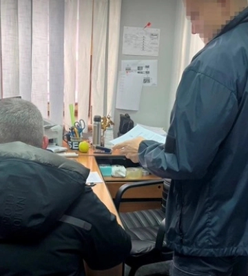 Голова правління компанії Фірташа незаконно нарахував мільйонні премії