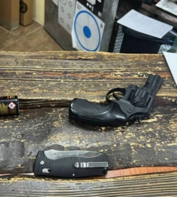 У Черкасах жінка влаштувала стрілянину у магазині