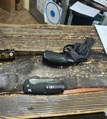 У Черкасах жінка влаштувала стрілянину у магазині
