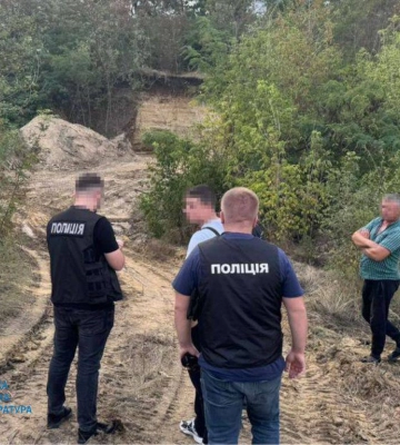 Судитимуть злочинців, які незаконно видобували пісок у Болградському районі