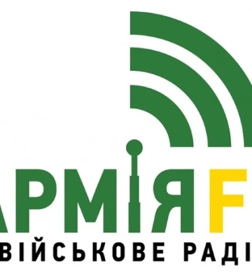 У центрі Києва в руках радіоведучої під час ефіру вибухнув боєприпас