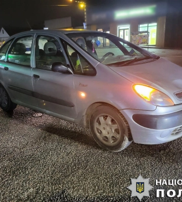 У селі на Київщині легковик Citroen збив жінку на пішохідному переході, - поліція