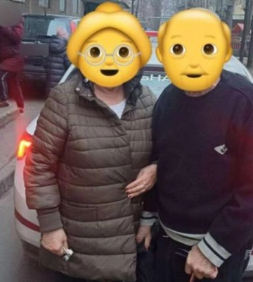 У Дніпрі поліцейські допомогли загубленому пенсіонеру повернутися додому