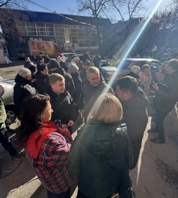 Київрада повідомила, де можуть отримати допомогу постраждалі від обстрілу мешканці Лукʼянівки