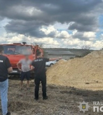 На Одещині учасники організованої злочинної групи незаконно видобували корисні копалини