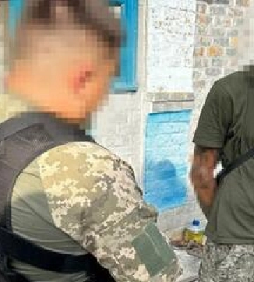 На Полтавщині судять підозрюваних у підпалі авто бойового медика