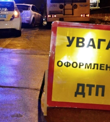 На Волині чоловік видудлив майже пляшку горілки і сів за кермо авто