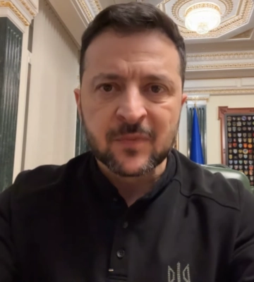 &quot;Они держались до последнего&quot;: Зеленский срочно обратился к украинцам, у людей слезы на глазах