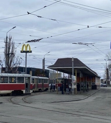 У Дніпрі деякі автобусні та трамвайні маршрути змінять свій рух